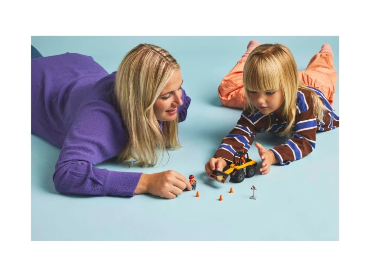 LEGO CITY 60450 Żółta ładowarka kołowa