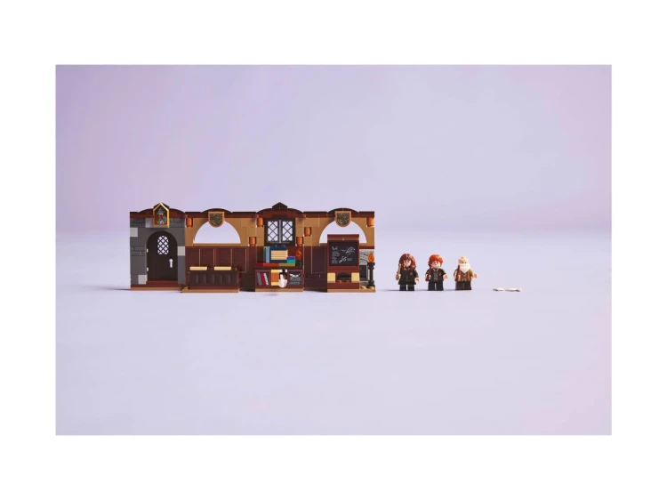 LEGO HARRY POTTER 76442 Zamek Hogwart™: Zajęcia z zaklęć i uroków