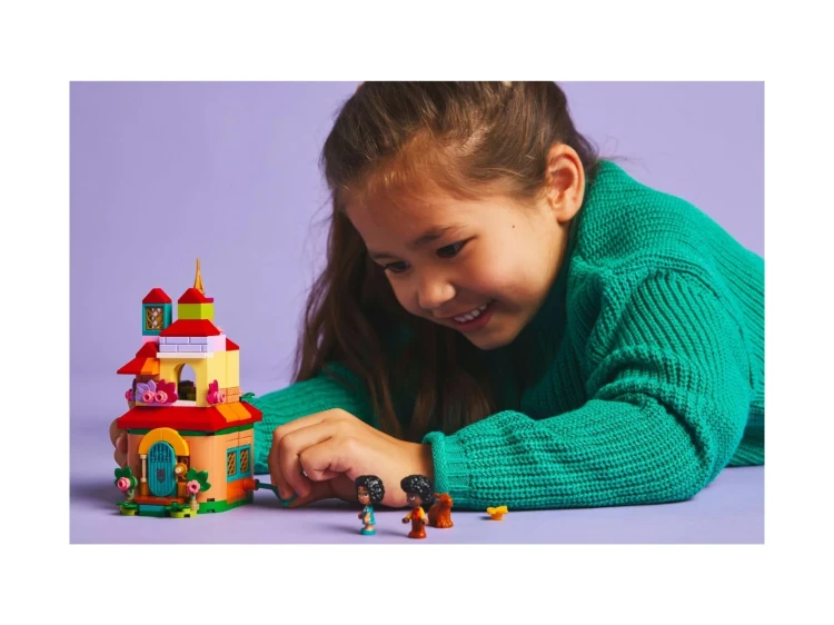 LEGO DISNEY 43261 Nasze magiczne Encanto Minidom