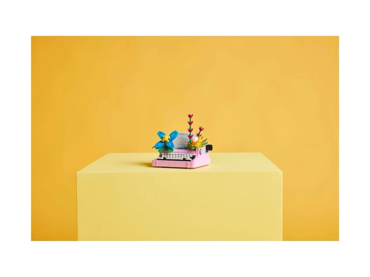 LEGO CREATOR 31169 Maszyna do pisania z kwiatami