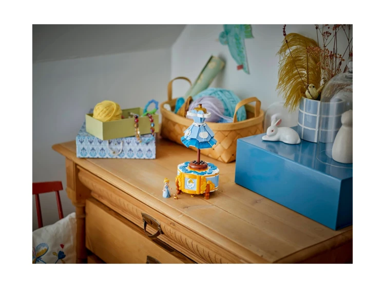 lego-disney-43266-suknia-kopciuszka-Puggy Kraków.webp