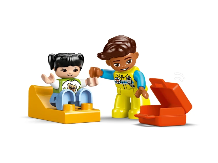 LEGO DUPLO 10447 Karetka z kierowcą