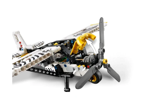 lego-technic-42198-samolot-transportowy-Puggy.webp