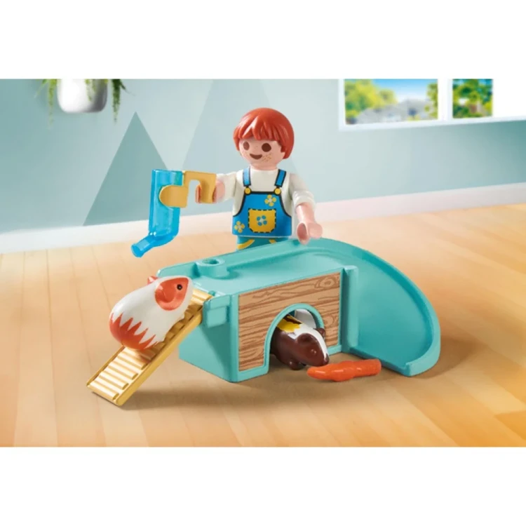 Playmobil My Life 71746 Chłopiec ze świnką morską