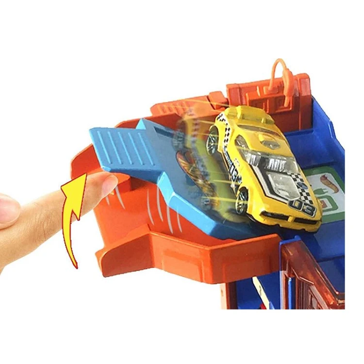 Hot Wheels City mały zestaw z autkiem Mr Puggy Kraków.jpg