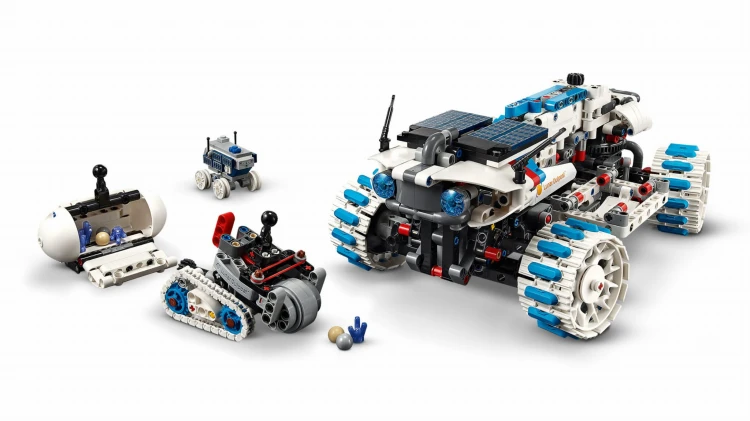 LEGO TECHNIC 42211 Kosmiczny łazik księżyc Lunar Kraków MrPuggy.jpg