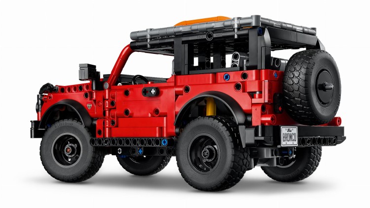 LEGO TECHNIC 42213 SUV Ford Bronco Mr Puggy kraków.jpg