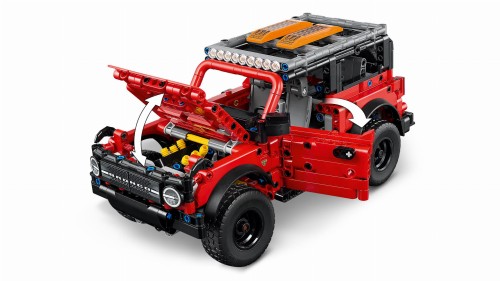 LEGO TECHNIC 42213 SUV Ford Bronco kraków Mr Puggy.jpg