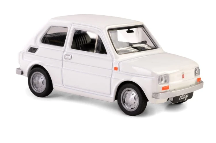 K-569_Fiat_126p_white_pr-me.jpg