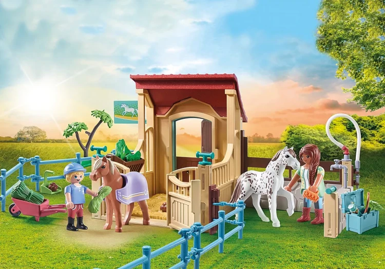 Playmobil 71494 Stajnia.webp