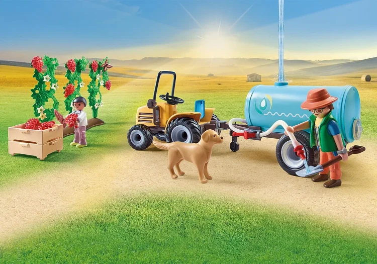 Playmobil 71442 Traktor z przyczepą i zbiornikiem na wodę MrPuggy Kraków.webp
