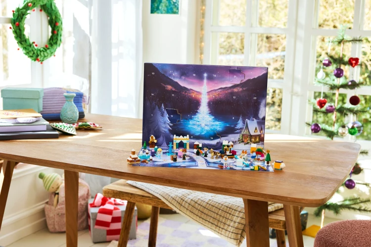 LEGO DISNEY PRINCESS 43273 Kalendarz adwentowy Kraków Mr Puggy.webp