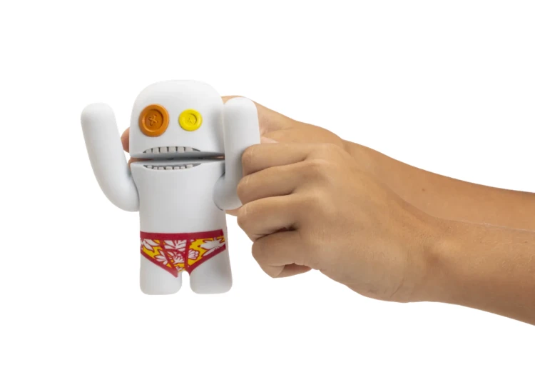 FUGGLER S1 FEATURE FIGURES 11,5 CM - SASQUOOSH WHITE MrPuggy Kraków.webp