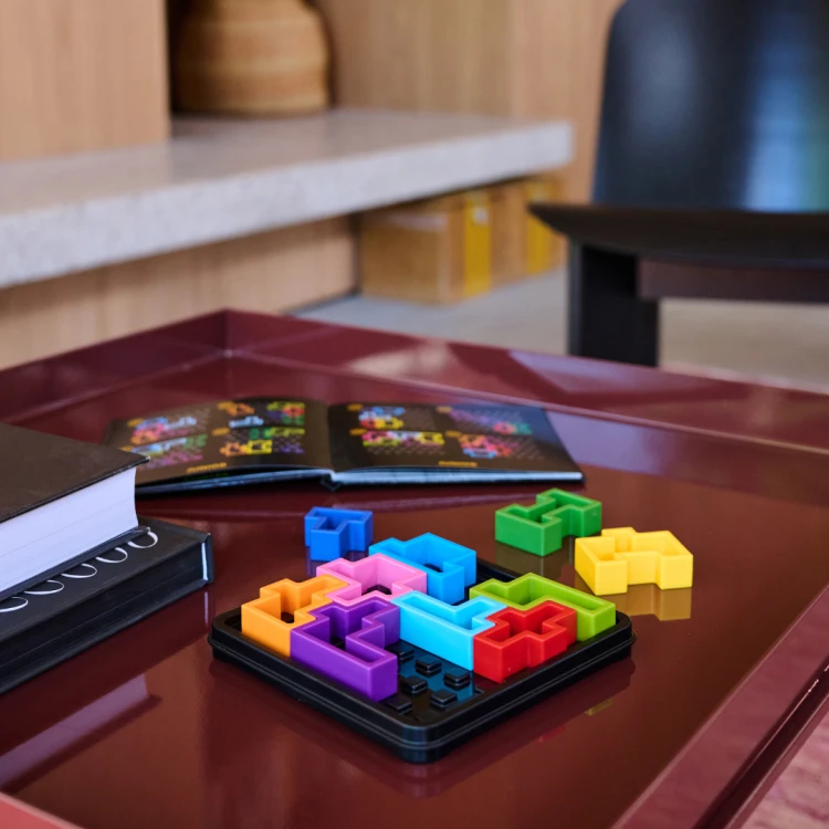 Smart Games IQ Square Deluxe (PL) IUVI Games Mr Puggy Kraków.png