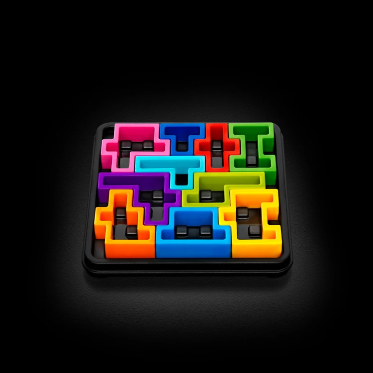 Smart Games IQ Square Deluxe (PL) IUVI Games Mr Puggy.png
