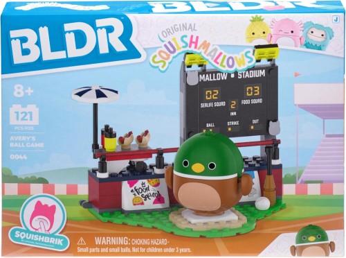 Klocki Squishmallows Avery's gra w piłkę Mr puggy.jpg