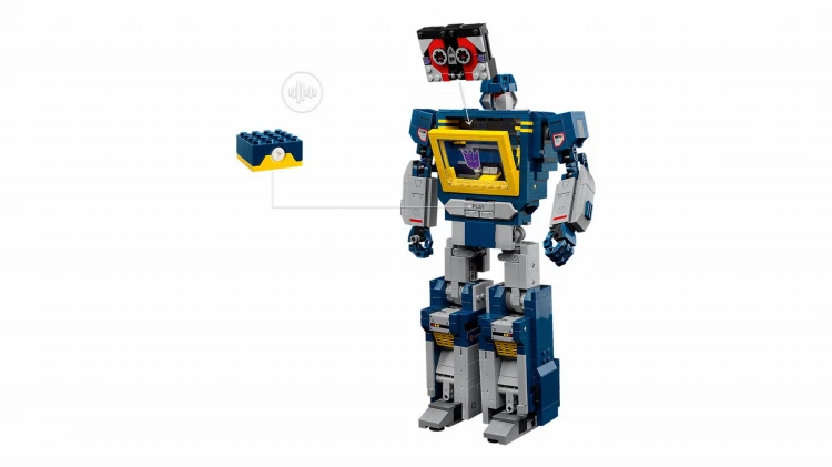 LEGO ICONS 10358 Transformers- Soundwave MrPuggy Kraków.jpg