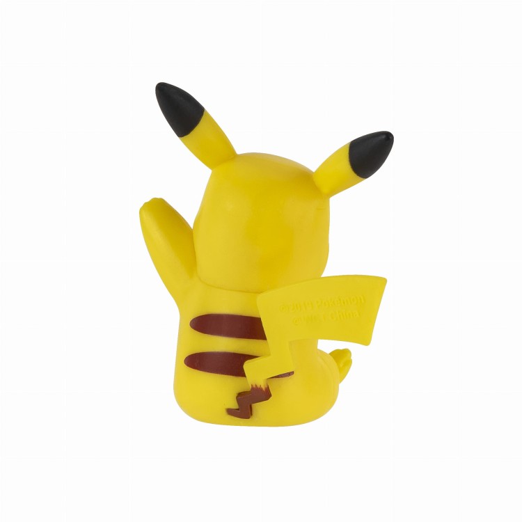PKW3221-Battle%20Fig%20Pk-Select%20w%20Case-Pikachu-OP-Back_hpr.jpg
