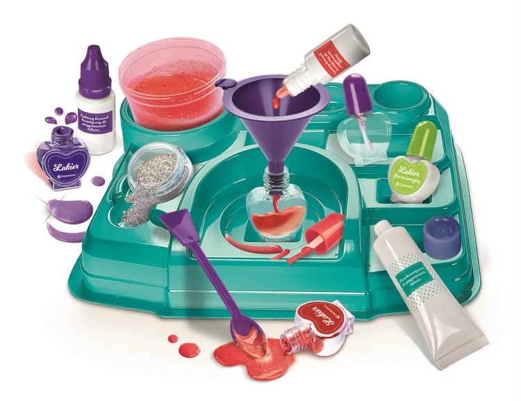 Kolorowe Lakiery Clementoni2 mr puggy.jpg