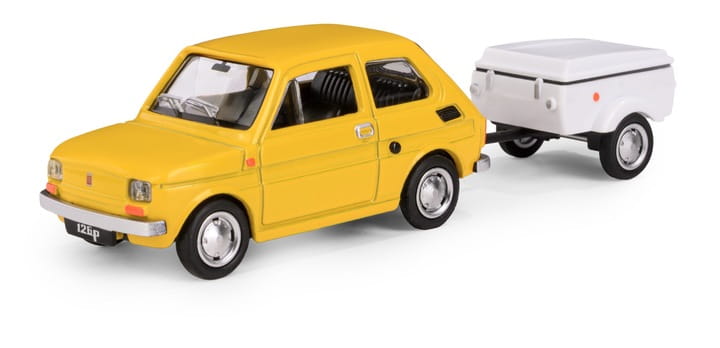 Fiat 126P Żółty mr puggy3.webp