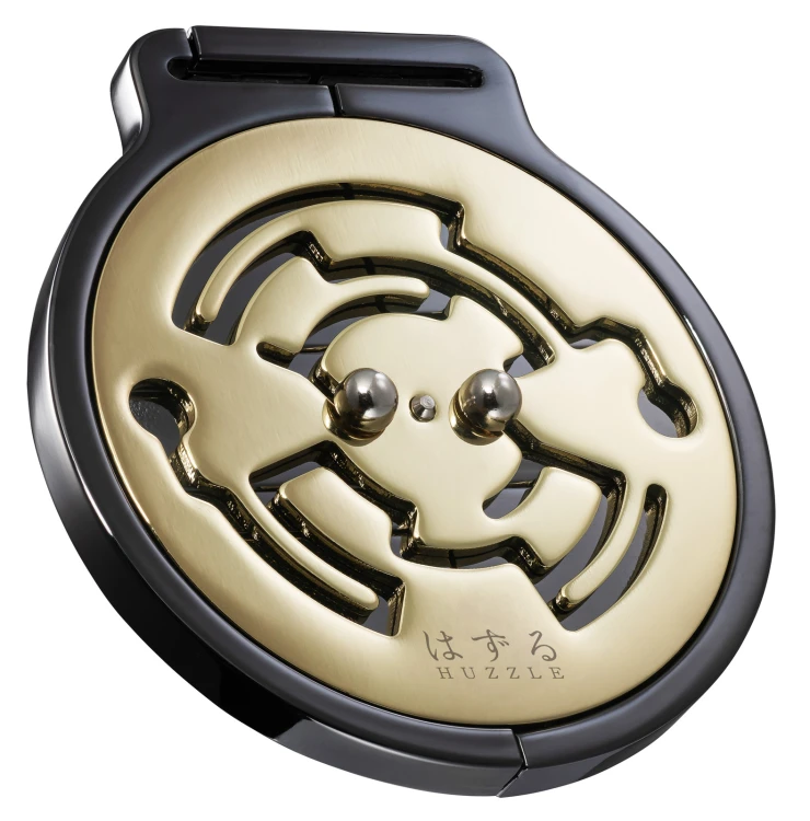 Huzzle Cast Medallion mr puggy 2.jpg