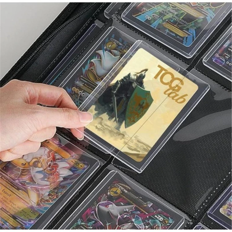 Album na karty TCGLab 4-pocket na zamek Toploader czerwony (112 kart)  MrPuggy.jpeg