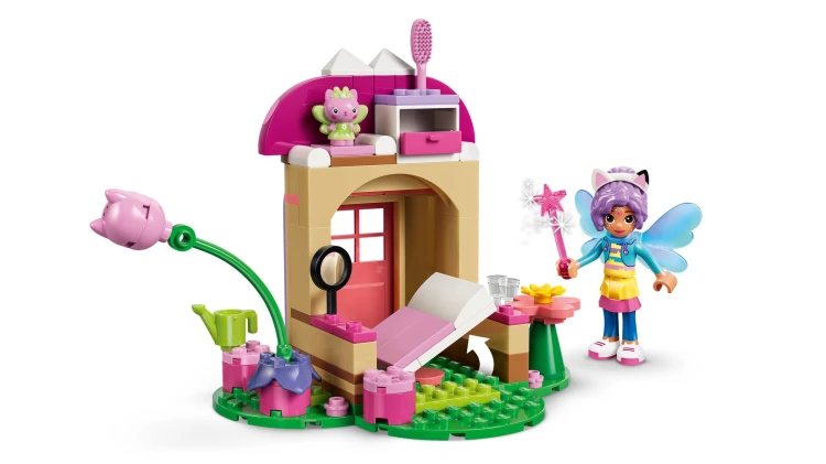 LEGO GABBY'S DOLLHOUSE 11212 Domek w ogrodzie 4.jpg