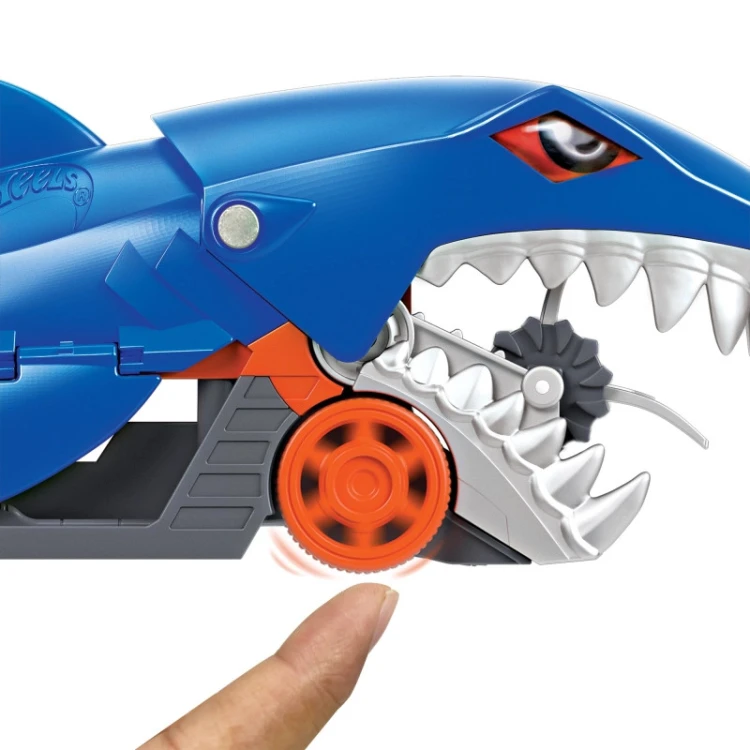 Hot Wheels City rekin transporter 5.jpg