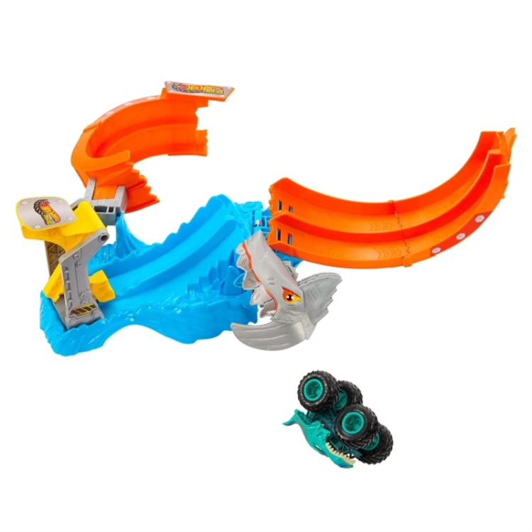 Hot Wheels Monster Trucks Pętla rekina Tor z kraksą 3.jpg