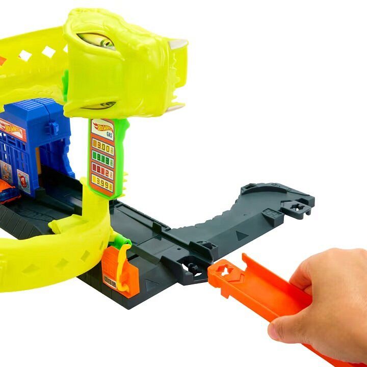 Hot Wheels City Zakręcony tor węża 5.webp