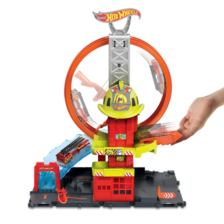 Hot Wheels City Remiza strażacka z superpętlą 5.jpg