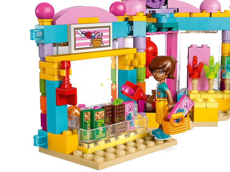 LEGO FRIENDS 42649 Sklep z cukierkami w Heartlake 6.jpg