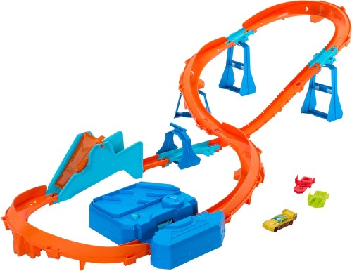 Hot Wheels Track Creator Tor Super skok z napędem 2.jpg