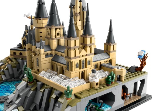 LEGO Harry Potter 76419 Zamek Hogwart i błonia 6.jpg