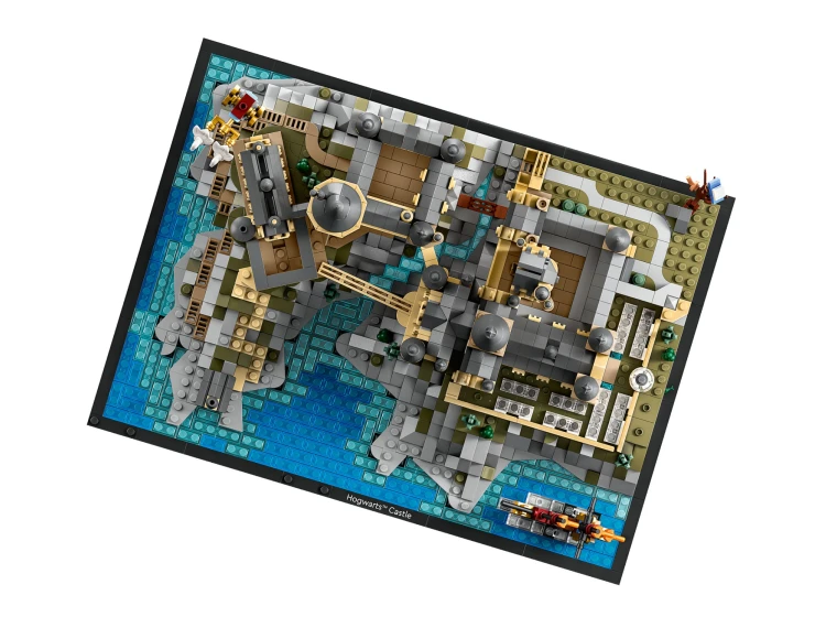 LEGO Harry Potter 76419 Zamek Hogwart i błonia 5.jpg