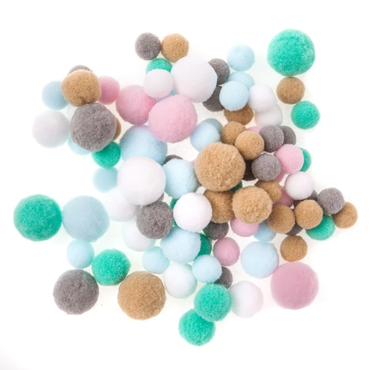 Pompony pluszowe frosty pastels 90 szt. - DP Craft.jpg