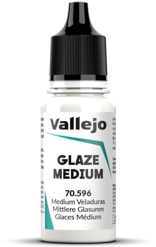 Vallejo- 70.596 - Glaze Medium (18 ml).jpg